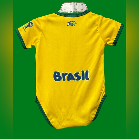 BRAZIL , INFANT , 2014 WORLD CUP , ONE PIECE , SIZE 3 - 5 MONTHS - Picture 2 of 2